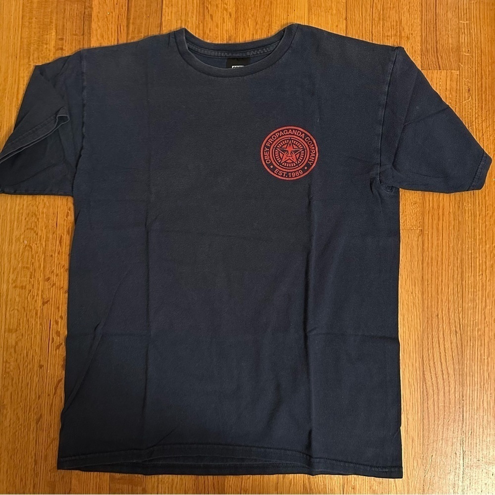 OBEY PROPAGANDA TEE - NAVY size. m (b
